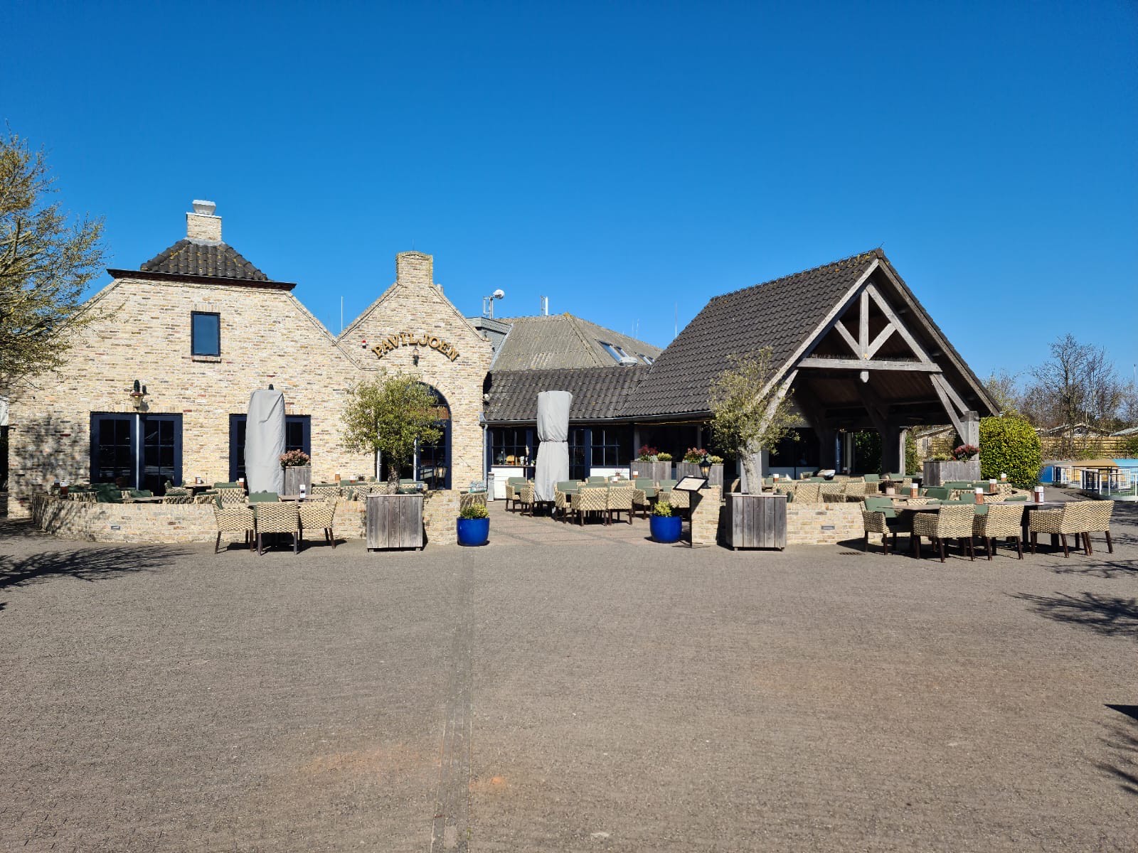 Het restaurant, ookwel paviljoen, van het vakantiepark de Krim.